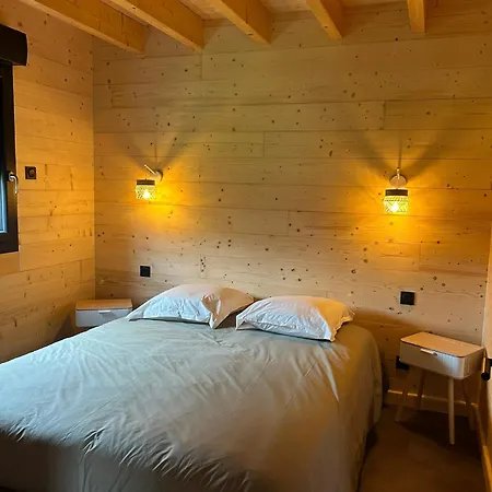 Les Pres De Chalain Chalet Montigny-sur-l'Ain