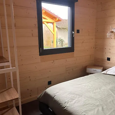 Les Pres De Chalain Chalet Montigny-sur-l'Ain
